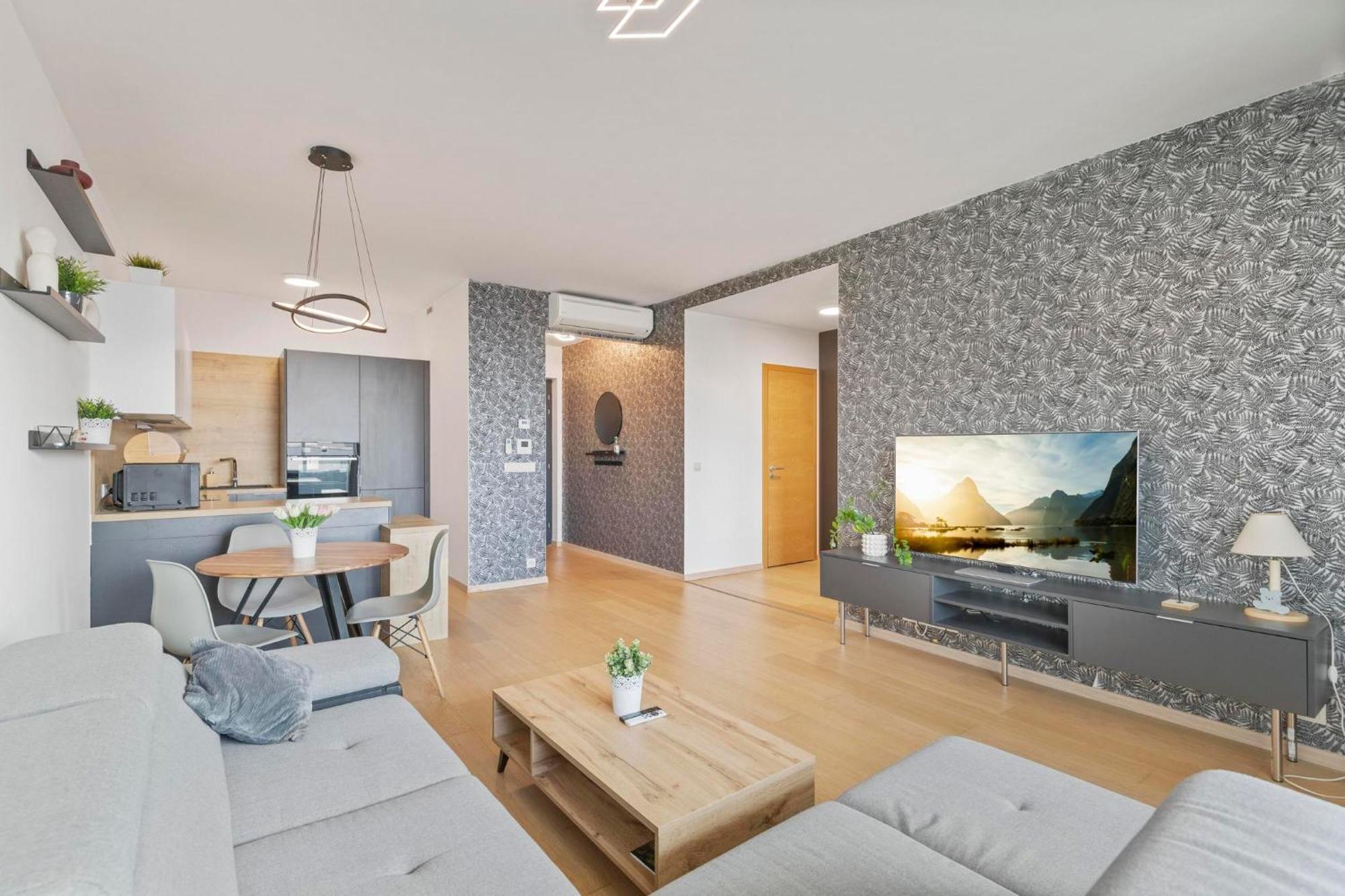 Appartamento Panorama In Downtown Area With Free Parking And Castle View *